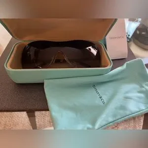 ?  Vintage Tiffany & Co. Sunglasses TF3017 Tiffany & Co. | Accessories | Vintage Tiffany Co Sunglasses  main image 3